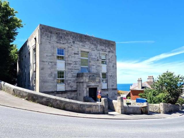 1 Bedroom Apartment Flat