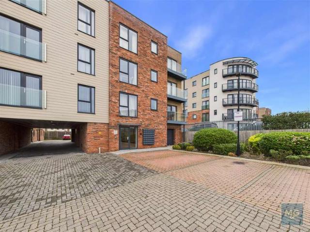 1 Bedroom Apartment Flat