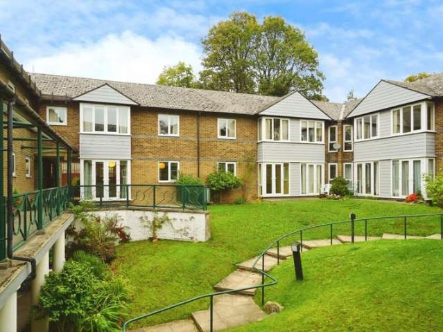 1 Bedroom Apartment Flat