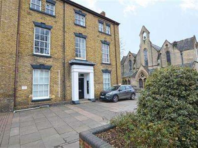 1 Bedroom Apartment Flat