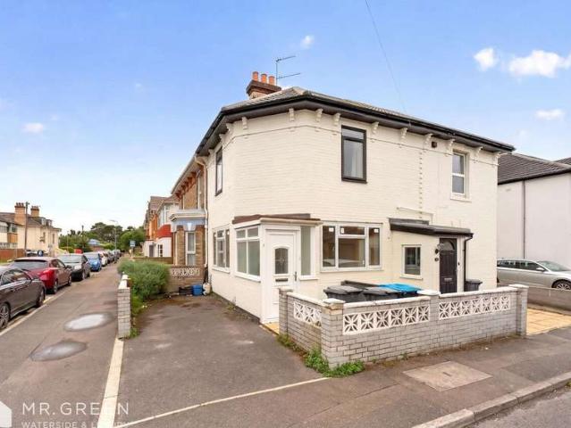 1 Bedroom Apartment Flat