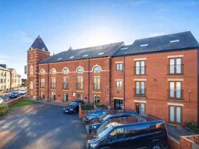 1 Bedroom Apartment Flat