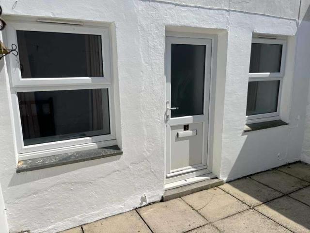 1 Bedroom Apartment Flat