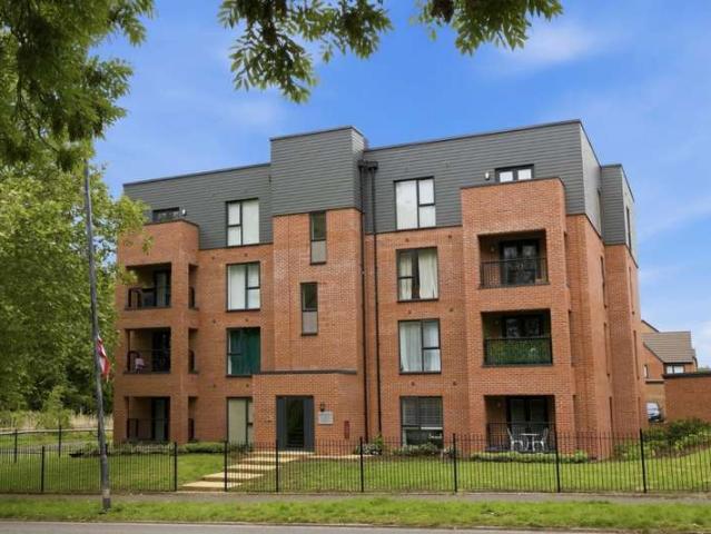 1 Bedroom Apartment Flat