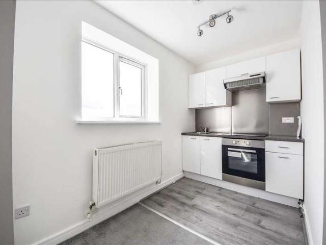 1 Bedroom Apartment Flat