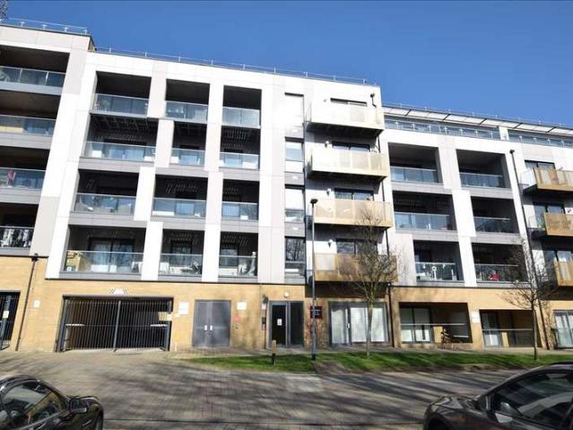 1 Bedroom Apartment Flat