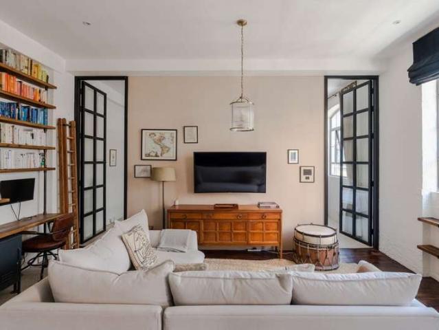 1 Bedroom Apartment Flat