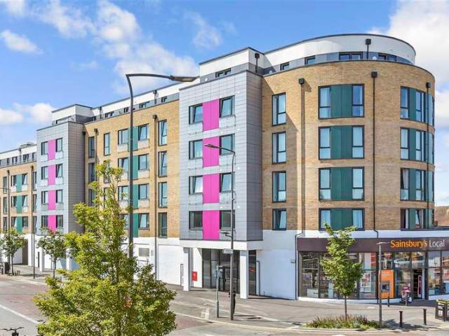 1 Bedroom Apartment Flat
