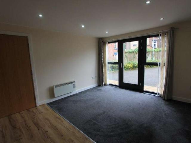 1 Bedroom Apartment Flat