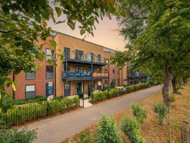1 Bedroom Apartment Flat