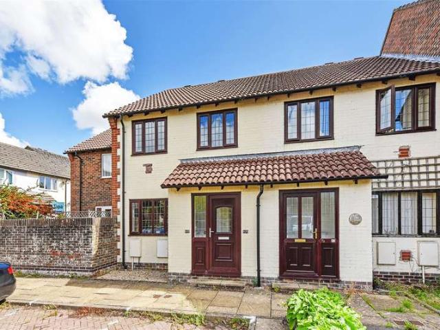 1 Bedroom Apartment Flat