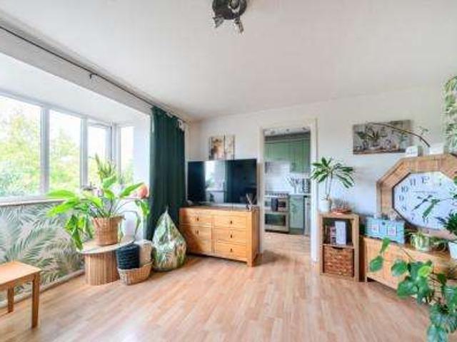 1 Bedroom Apartment Flat