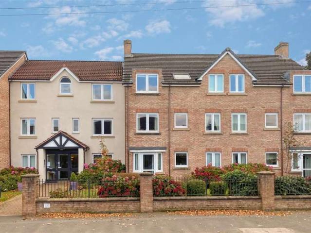 1 Bedroom Apartment Flat