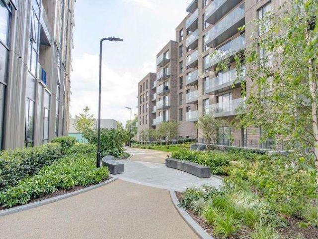 1 Bedroom Apartment Flat