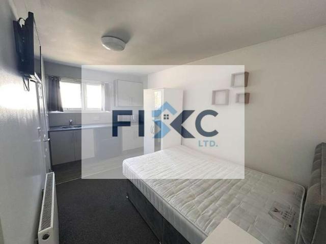 1 Bedroom Apartment Flat