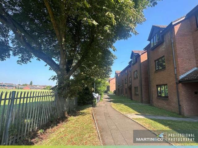 1 Bedroom Apartment Flat
