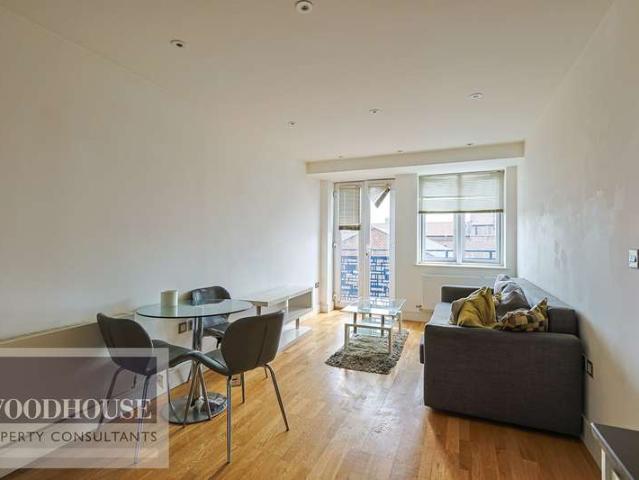 1 Bedroom Apartment Flat