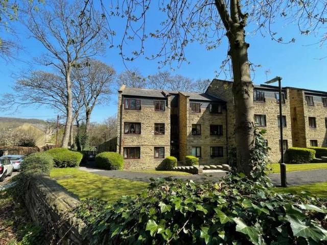 1 Bedroom Apartment Flat