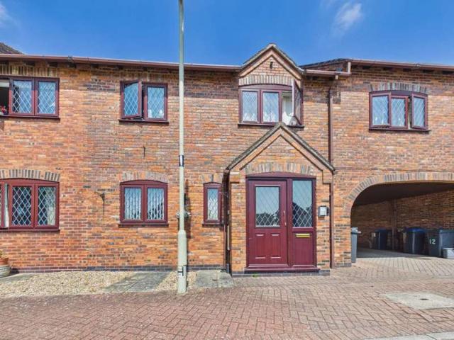 1 Bedroom Apartment Flat
