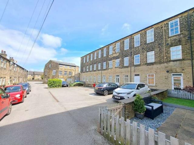 1 Bedroom Apartment Flat
