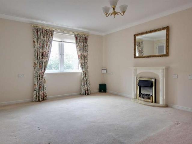 1 Bedroom Apartment Flat