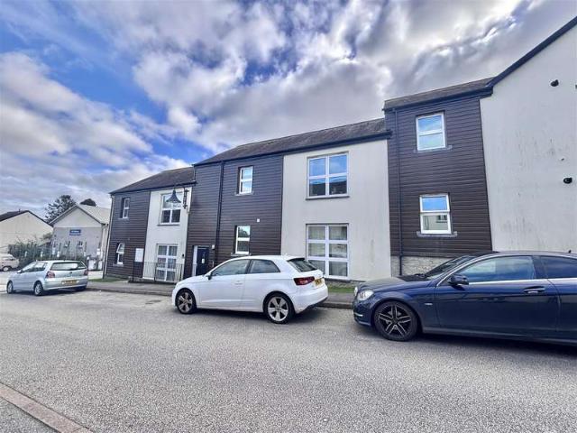 1 Bedroom Apartment Flat