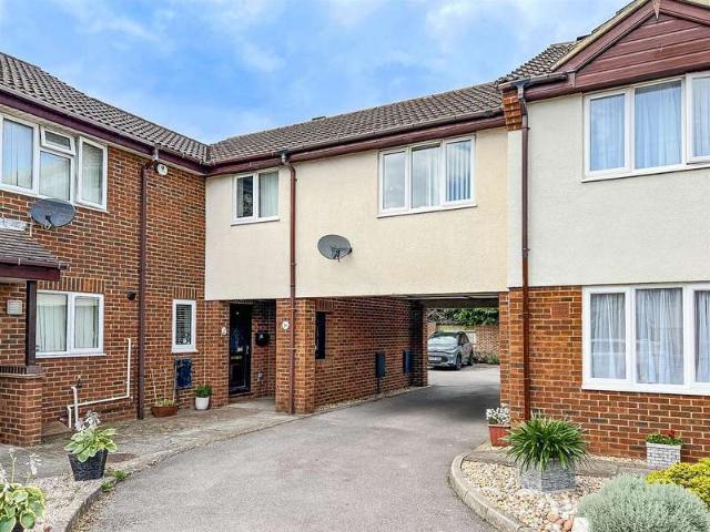 1 Bedroom Apartment Flat