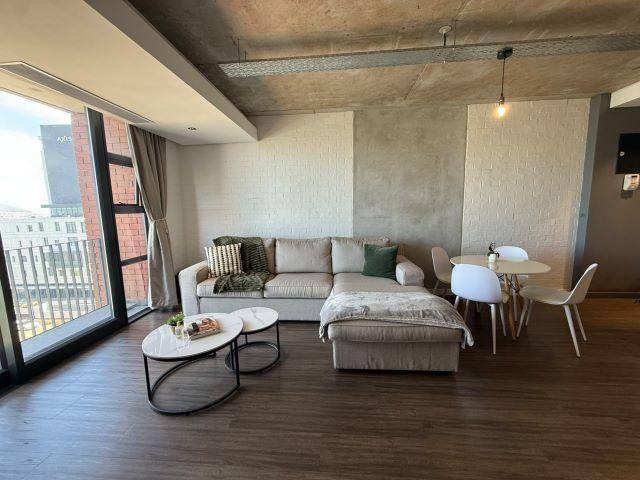 1 Bedroom Apartment / Flat For Rent in Century City