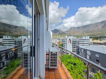 1 Bedroom Apartment / Flat For Sale in Cape Town City Centre