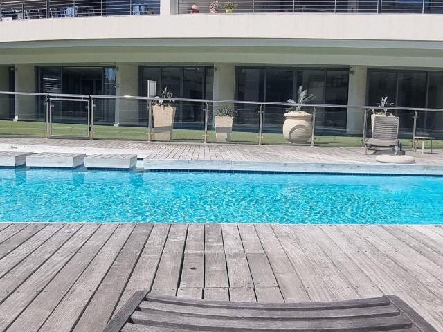 1 Bedroom Apartment / Flat For Sale in Cape Town City Centre