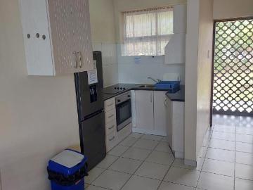 1 Bedroom Apartment / Flat For Sale in Amanzimtoti