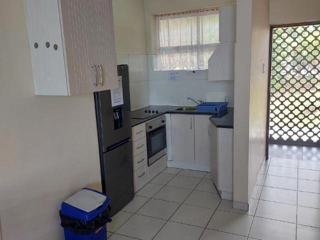 1 Bedroom Apartment / Flat For Sale in Amanzimtoti