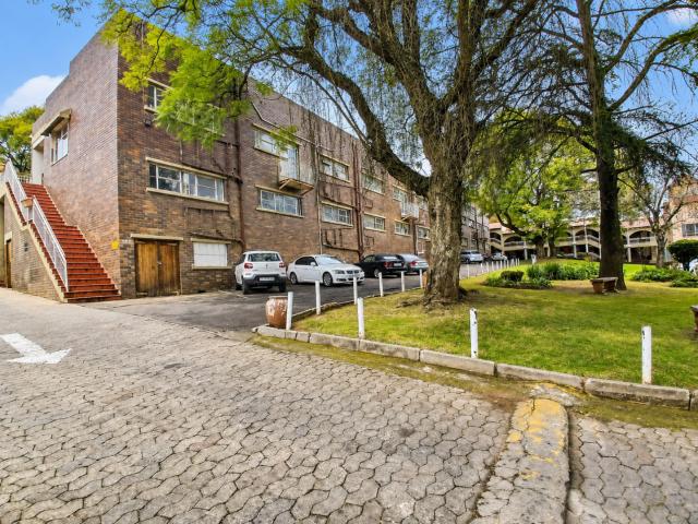 1 Bedroom Apartment / Flat For Sale in Albertville