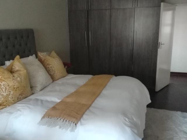 1 Bedroom Apartment / Flat For Sale in Arcadia