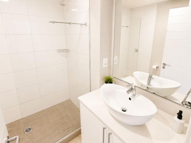 1 Bedroom Apartment / Flat For Sale in Ashlea Gardens
