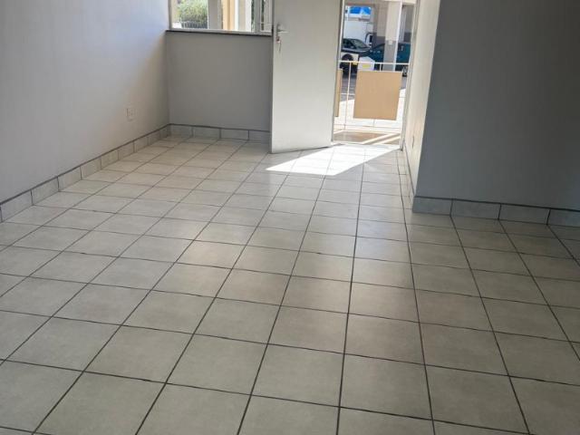 1 Bedroom Apartment / Flat For Sale in Baillie Park