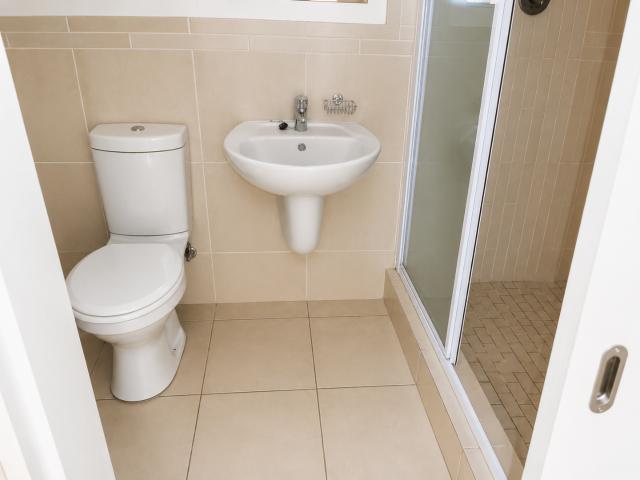 1 Bedroom Apartment / Flat For Sale in Ballito Central