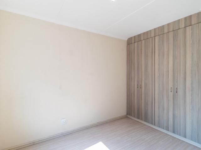 1 Bedroom Apartment / Flat For Sale in Barbeque Downs