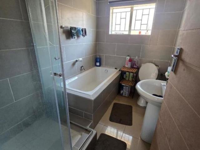 1 Bedroom Apartment / Flat For Sale in Bela