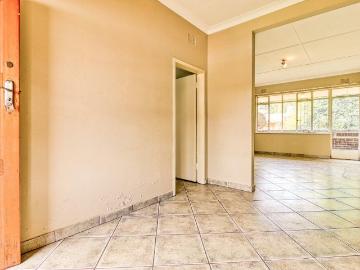 1 Bedroom Apartment / Flat For Sale in Benoni Central