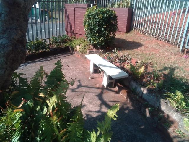 1 Bedroom Apartment / Flat For Sale in Bluff