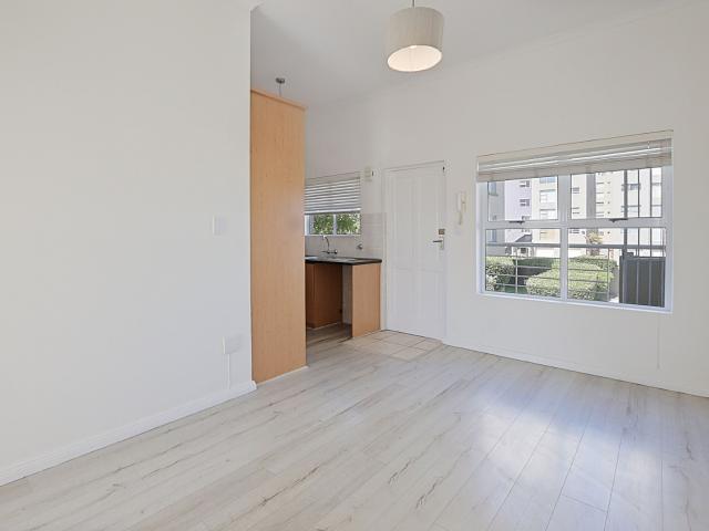 1 Bedroom Apartment / Flat For Sale in Bloubergrant