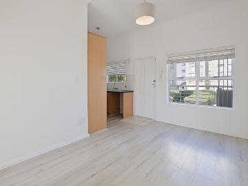 1 Bedroom Apartment / Flat For Sale in Bloubergrant