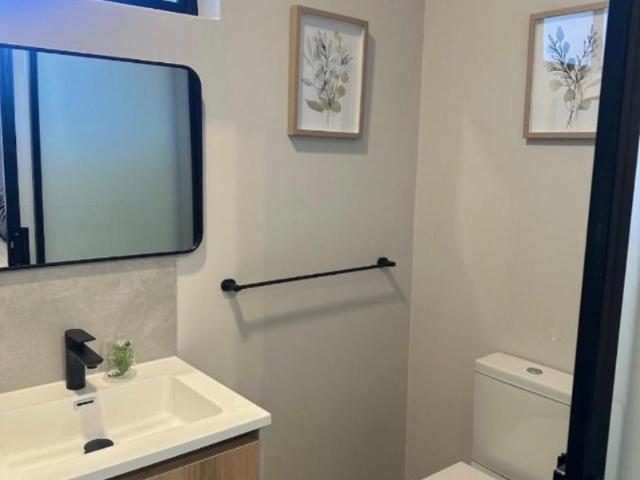 1 Bedroom Apartment / Flat For Sale in Bryanston