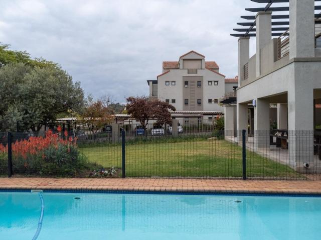 1 Bedroom Apartment / Flat For Sale in Bryanston