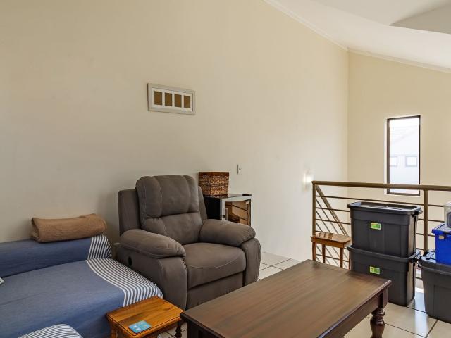 1 Bedroom Apartment / Flat For Sale in Bryanston