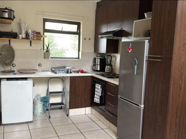 1 Bedroom Apartment / Flat For Sale in Bryanston
