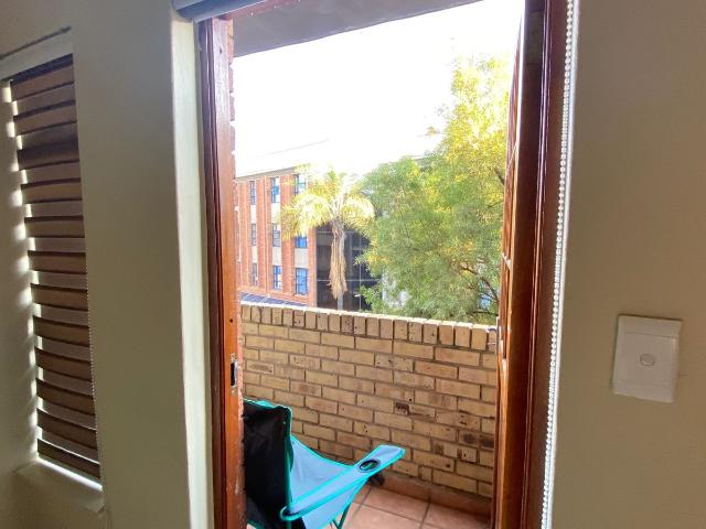 1 Bedroom Apartment / Flat For Sale in Braamfontein Werf