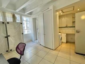 1 Bedroom Apartment / Flat For Sale in Braamfontein