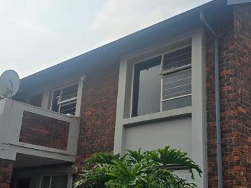 1 Bedroom Apartment / Flat For Sale in Glen Marais